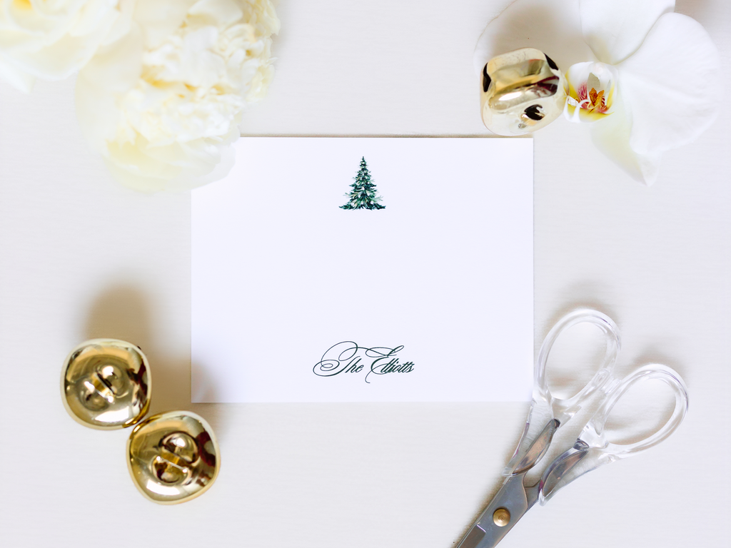 Personalized Christmas Tree Stationery Set | Custom Family Name Flat Note Cards with Envelopes | Holiday Notecards (A2)